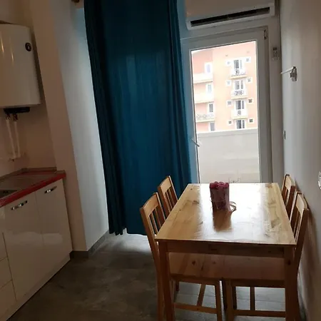 Studio Bogdan Apartment