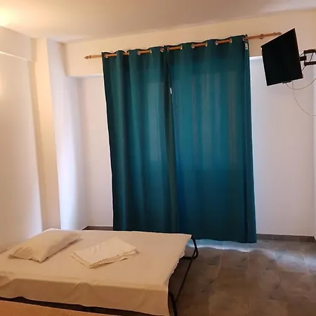 B 아파트 데포리노드